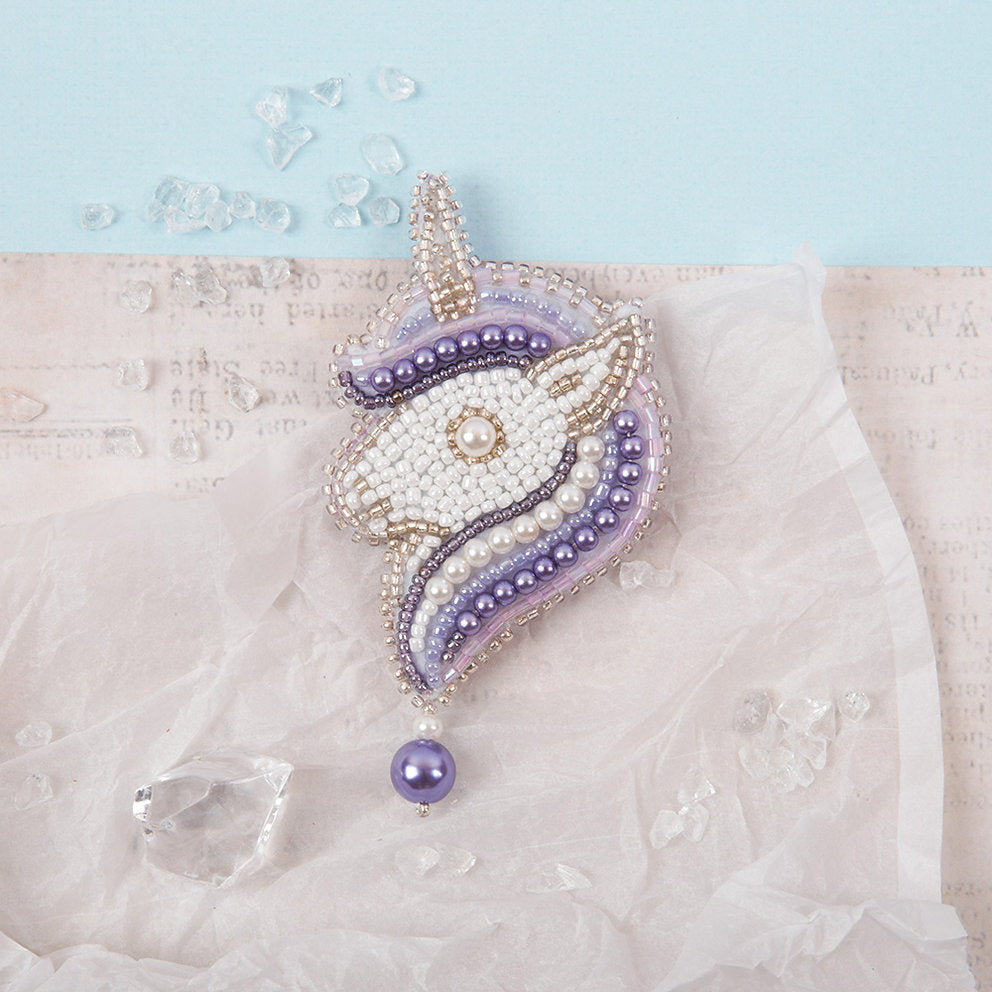 Kit Para Bordar con Abalorios Klart 10-016 "Broche Unicornio Violeta"