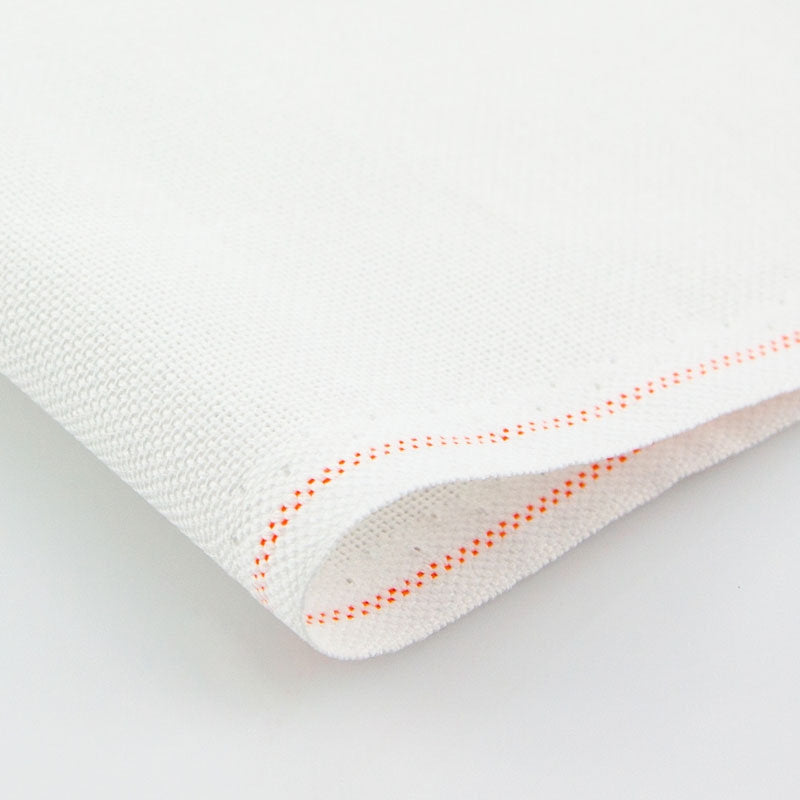 1235/101 Tela Linda Schulertuch 27 ct. color blanco roto ZWEIGART