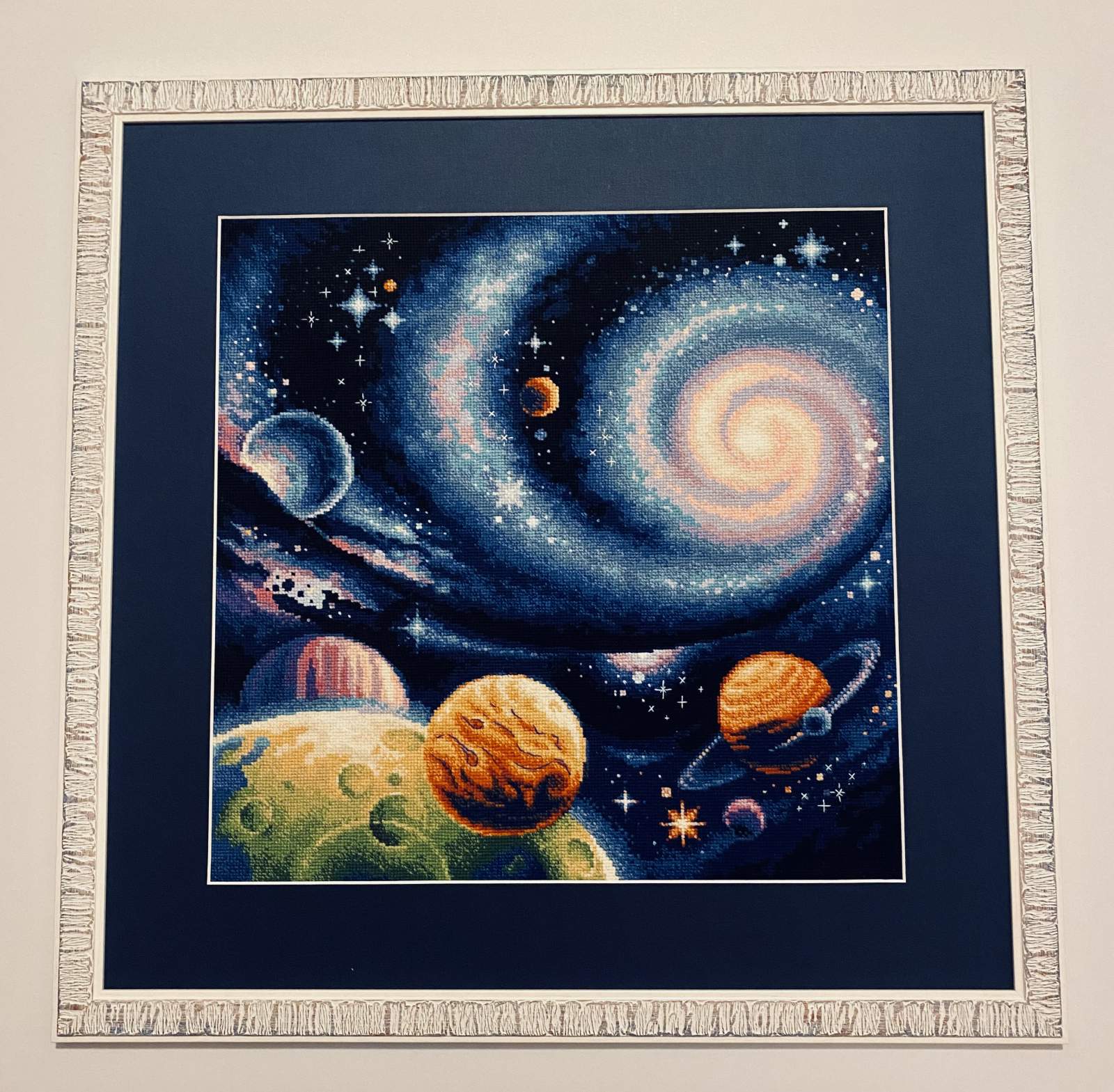 Kit de Bordado de Punto de Cruz - "Other Worlds" - Riolis 2039