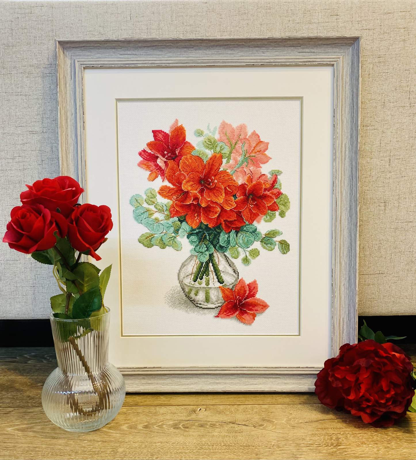 Riolis Cross Stitch Kit - Amaryllis, 2070