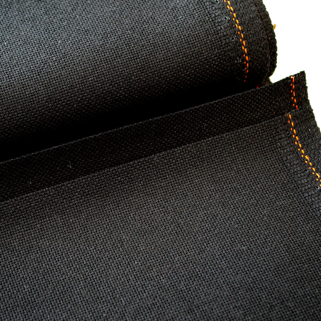 Tela Lugana 25 ct. 3835/720 Color Negro ZWEIGART Tela para punto de cruz