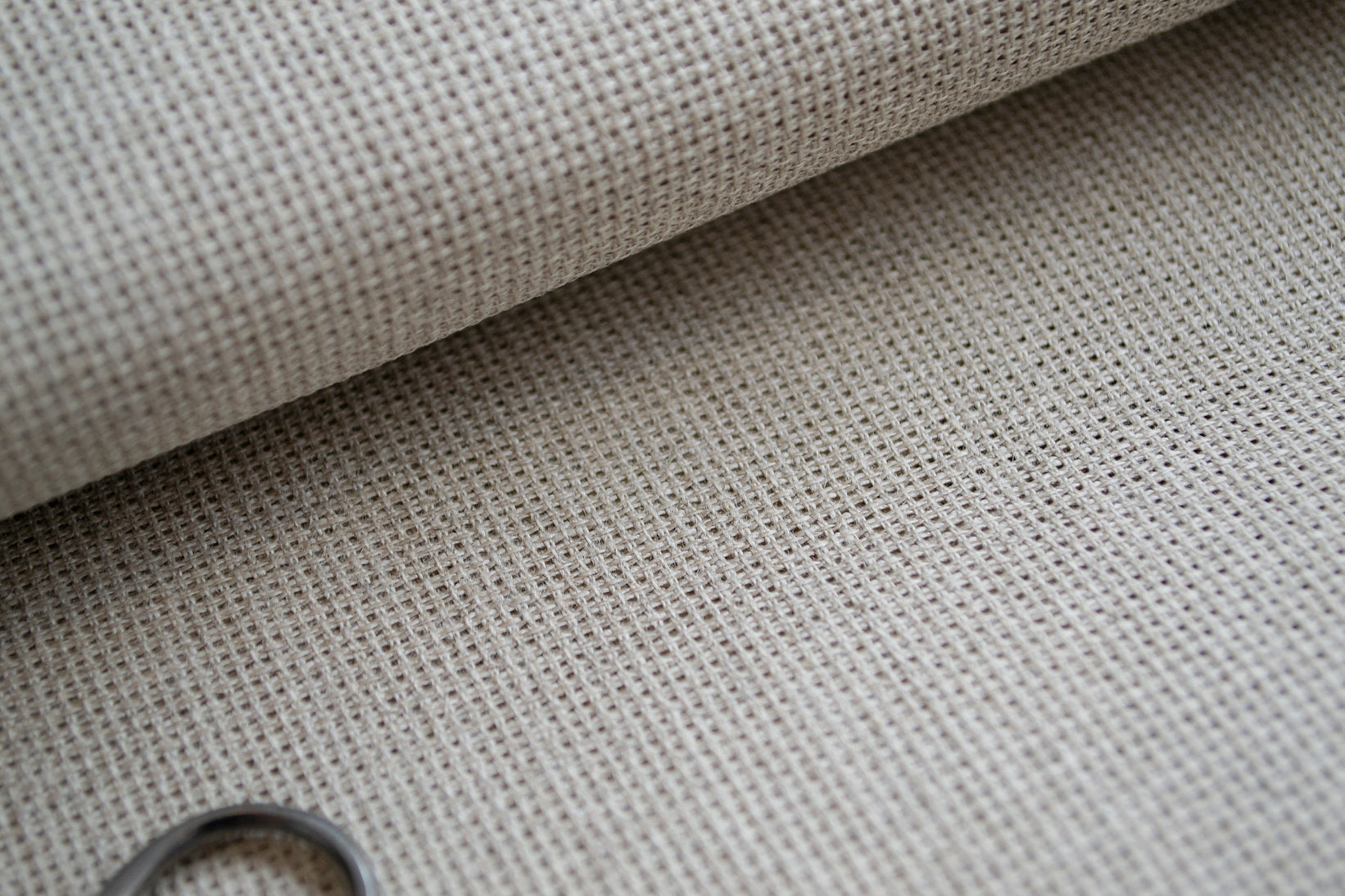 Tela Aida 18 ct. de Lino 3419/53 Natural de Zweigart - 100% Lino para Punto de Cruz