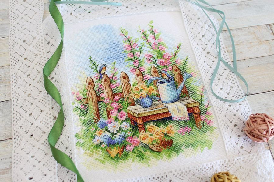 Blooming Garden - SA-067 MP Studia - Cross Stitch Kit