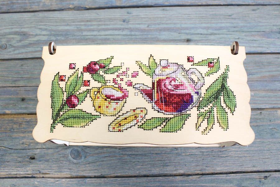 Kit de Punto de Cruz 'Tea box. Berry tea party' - SO-084 MP Studia