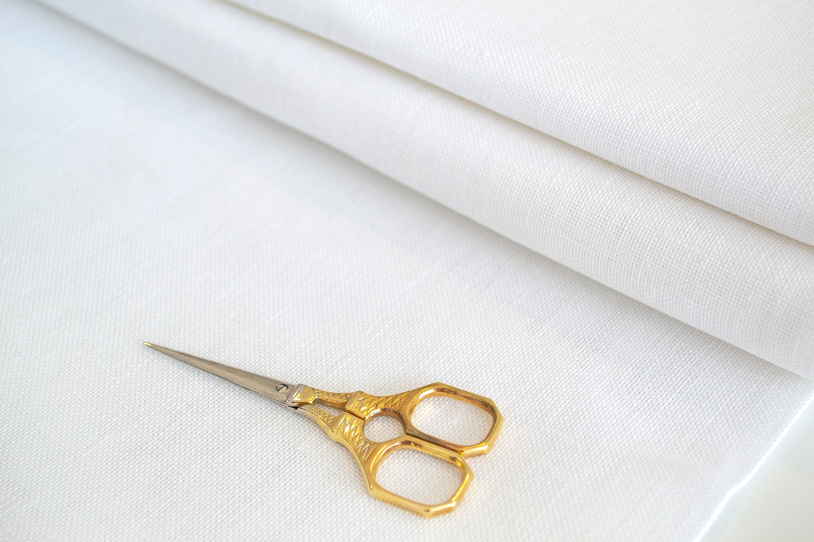 Tela Dublin Lino 25 ct. 3604/100 Blanco de ZWEIGART