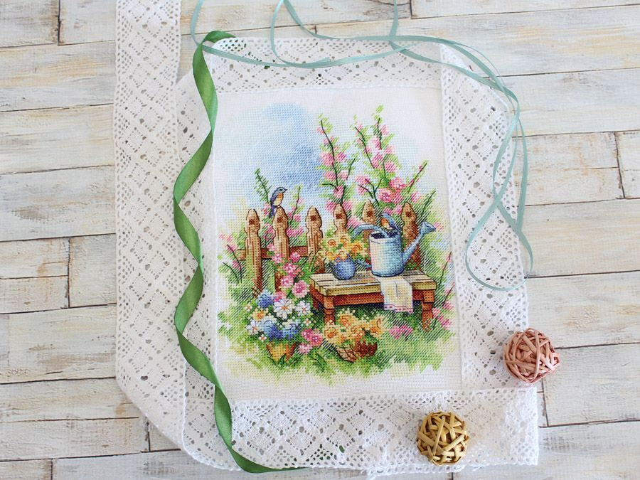Blooming Garden - SA-067 MP Studia - Cross Stitch Kit