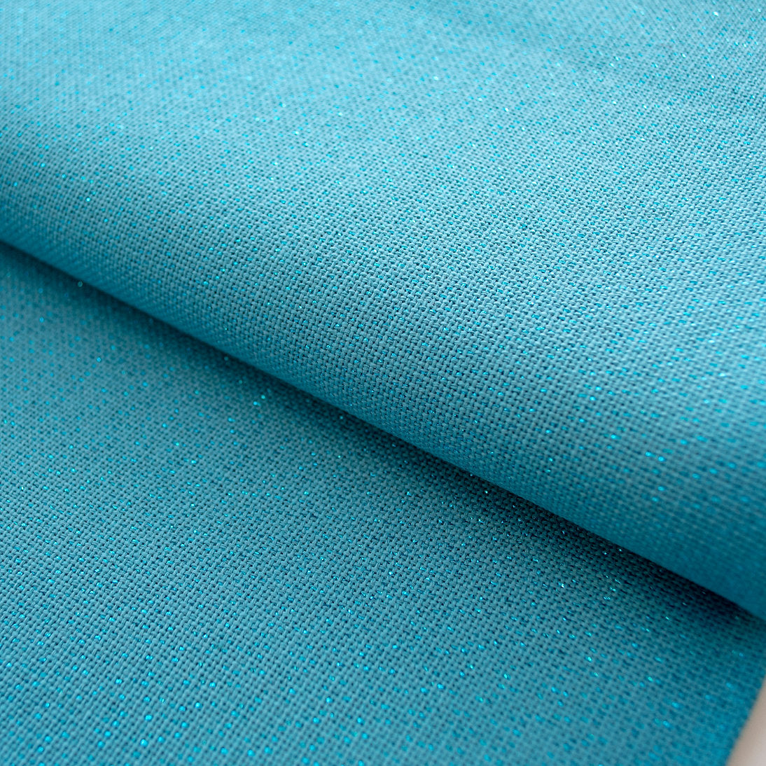 Tela Lugana 25 ct. 3835/6136 - Zweigart (Color Pacific Metallic Blue) - Tela para Punto de Cruz