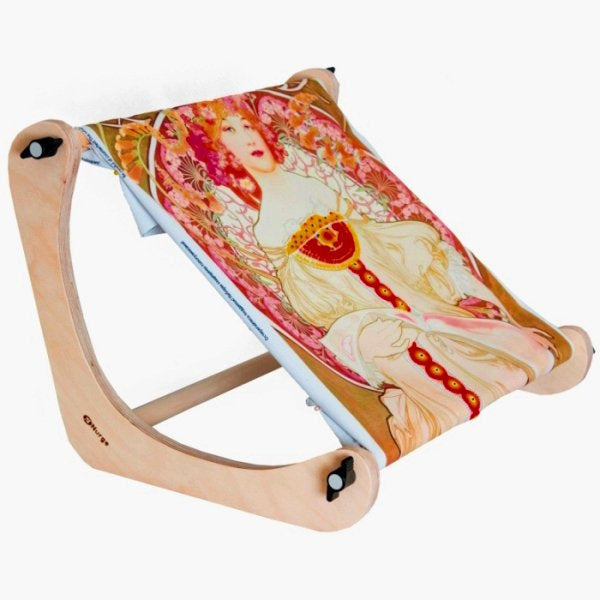 Nurge Tabletop Rack: Quality and Versatility in Hardwood