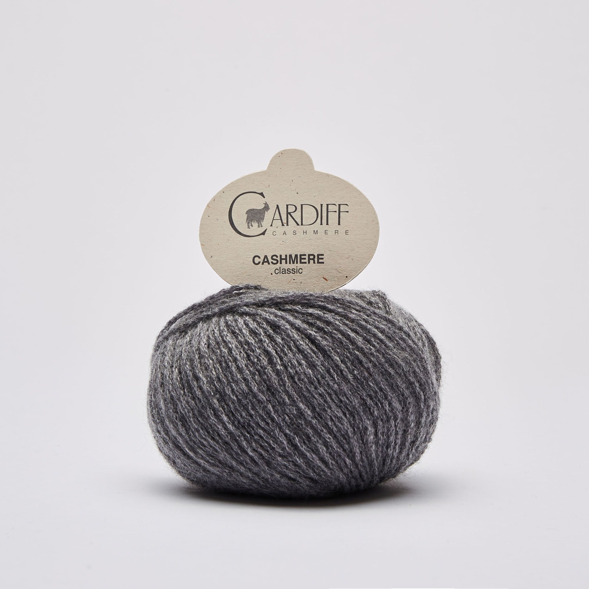 Cardiff Classic Cashmere - Pura Elegancia en Cada Punto