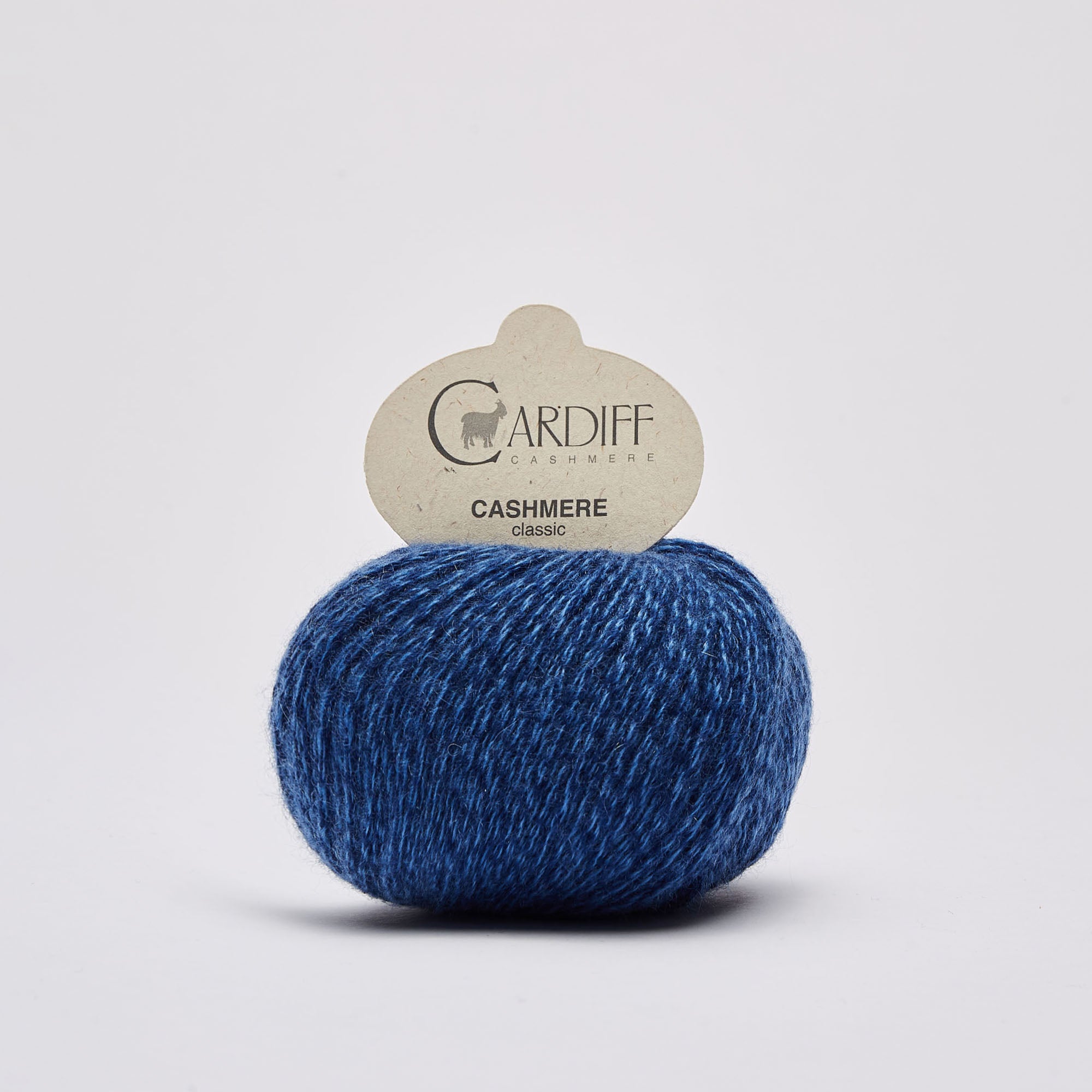 Cardiff Classic Cashmere - Pura Elegancia en Cada Punto