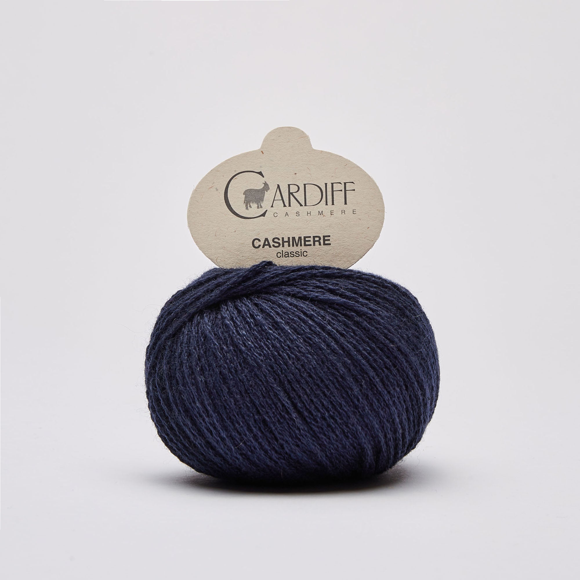 Cardiff Classic Cashmere - Pura Elegancia en Cada Punto