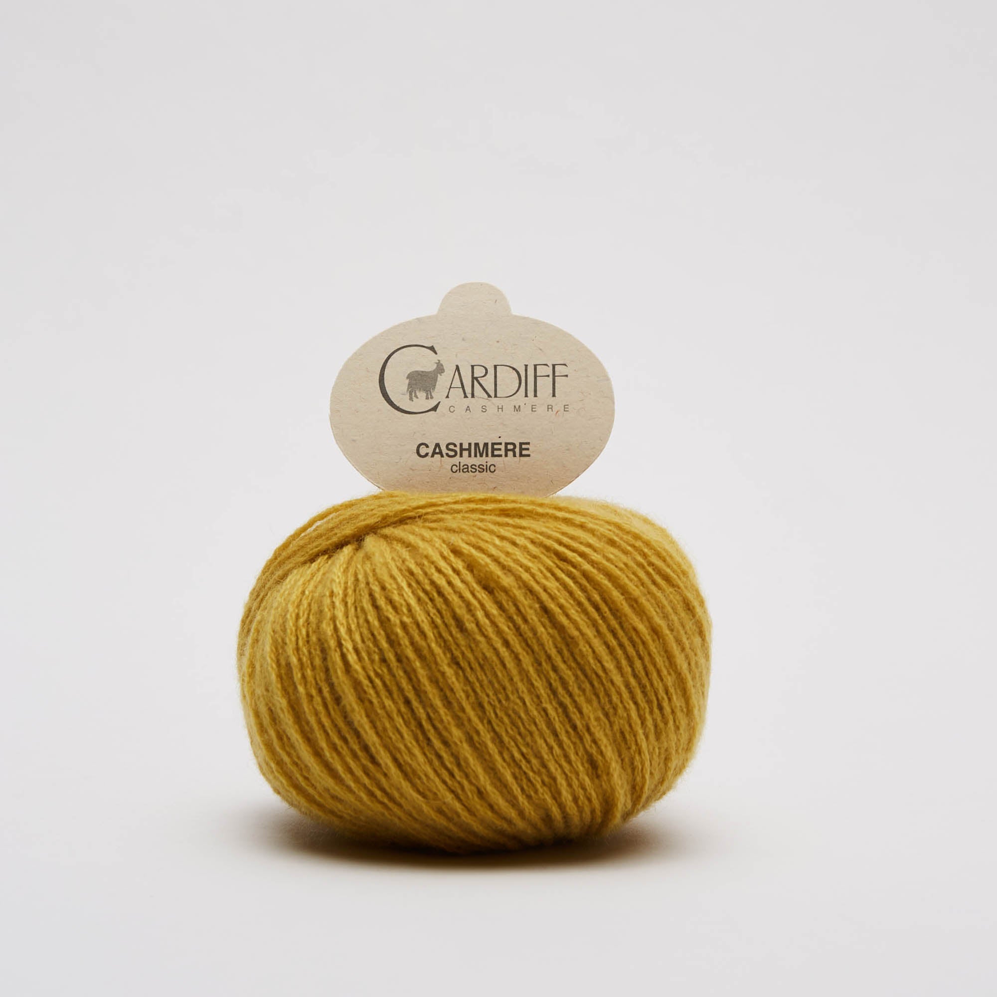 Cardiff Classic Cashmere - Pura Elegancia en Cada Punto