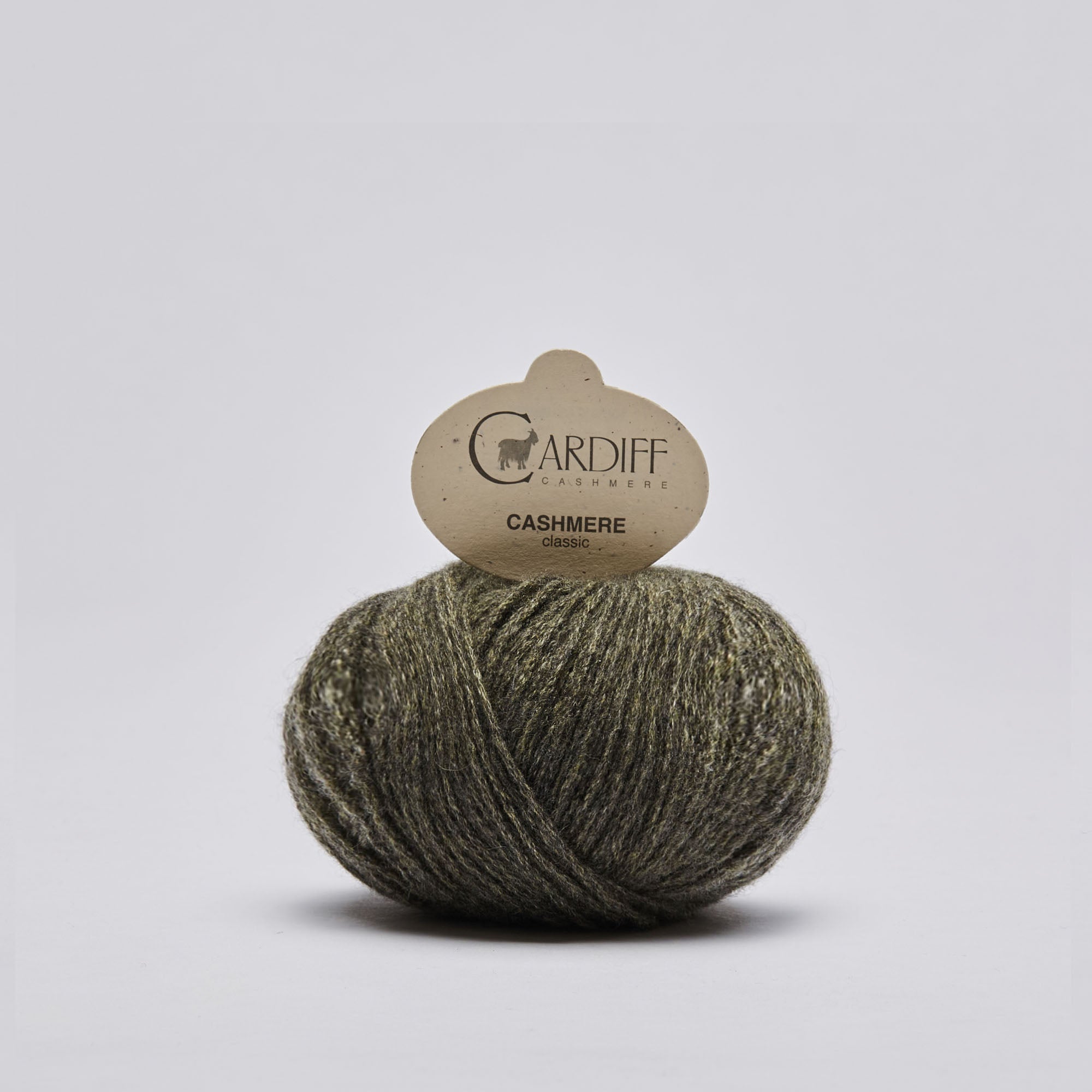 Cardiff Classic Cashmere - Pura Elegancia en Cada Punto