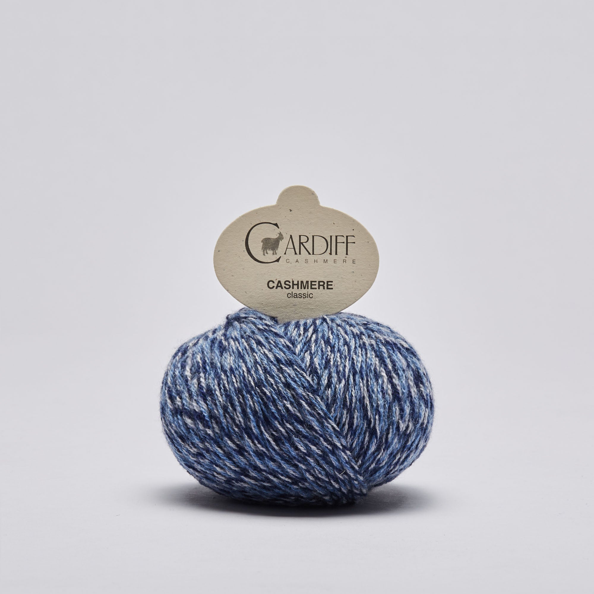 Cardiff Classic Cashmere - Pura Elegancia en Cada Punto