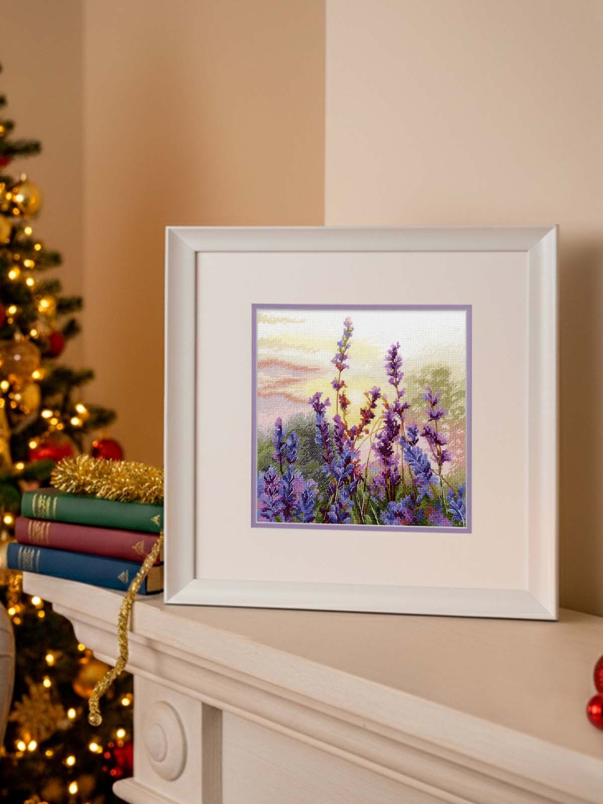 Kit de punto de cruz MP Studia “Lavanda en flor” SNV-996