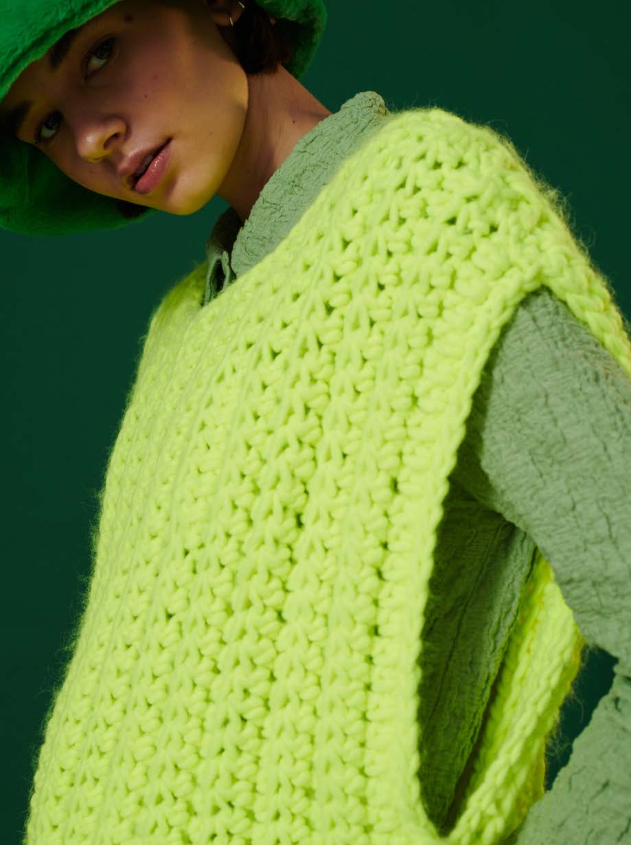KW-402A Wow Chunky Jeanne Vest Häkelpaket – Katia