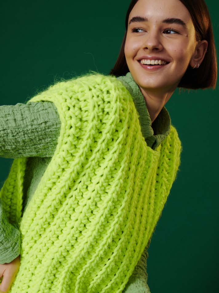 KW-402A Wow Chunky Jeanne Vest Häkelpaket – Katia