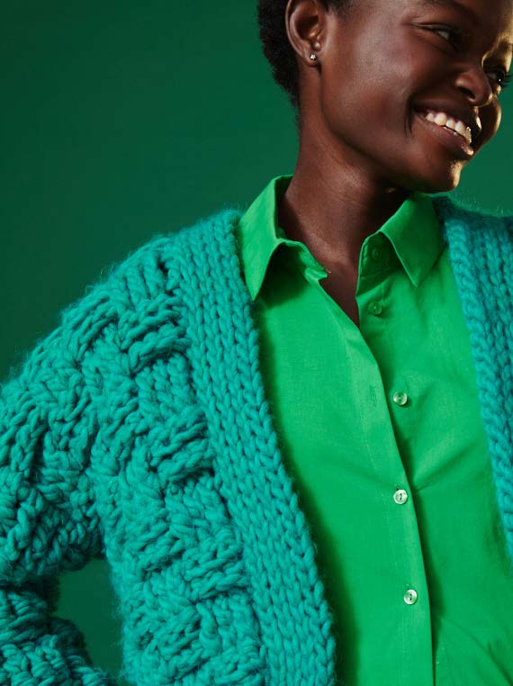 KW-602 Häkelpaket Wow Chunky Cardigan Lorena – Katia