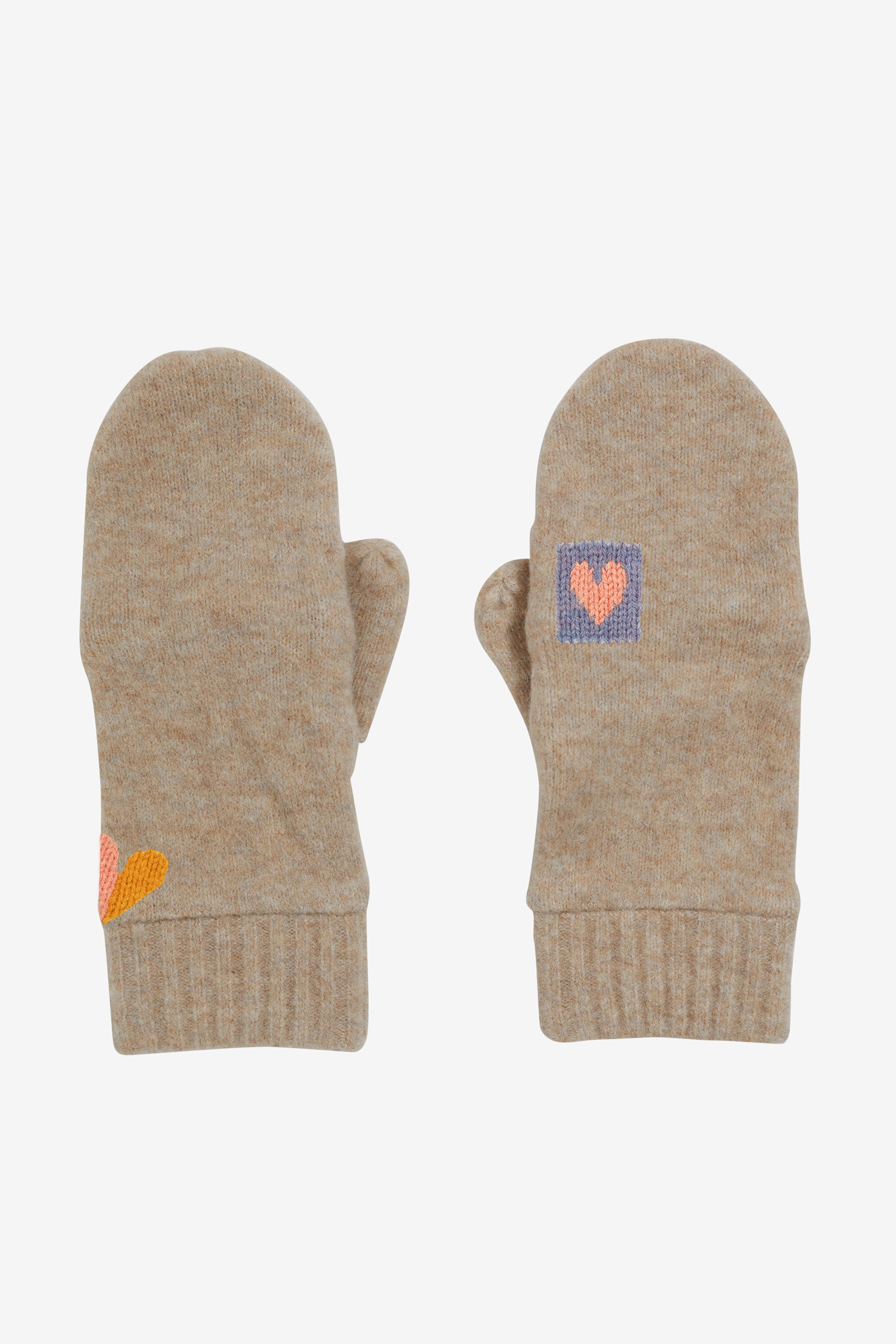 Patrón gratuito DMC - Cómo zurcir en forma de corazón - PDF