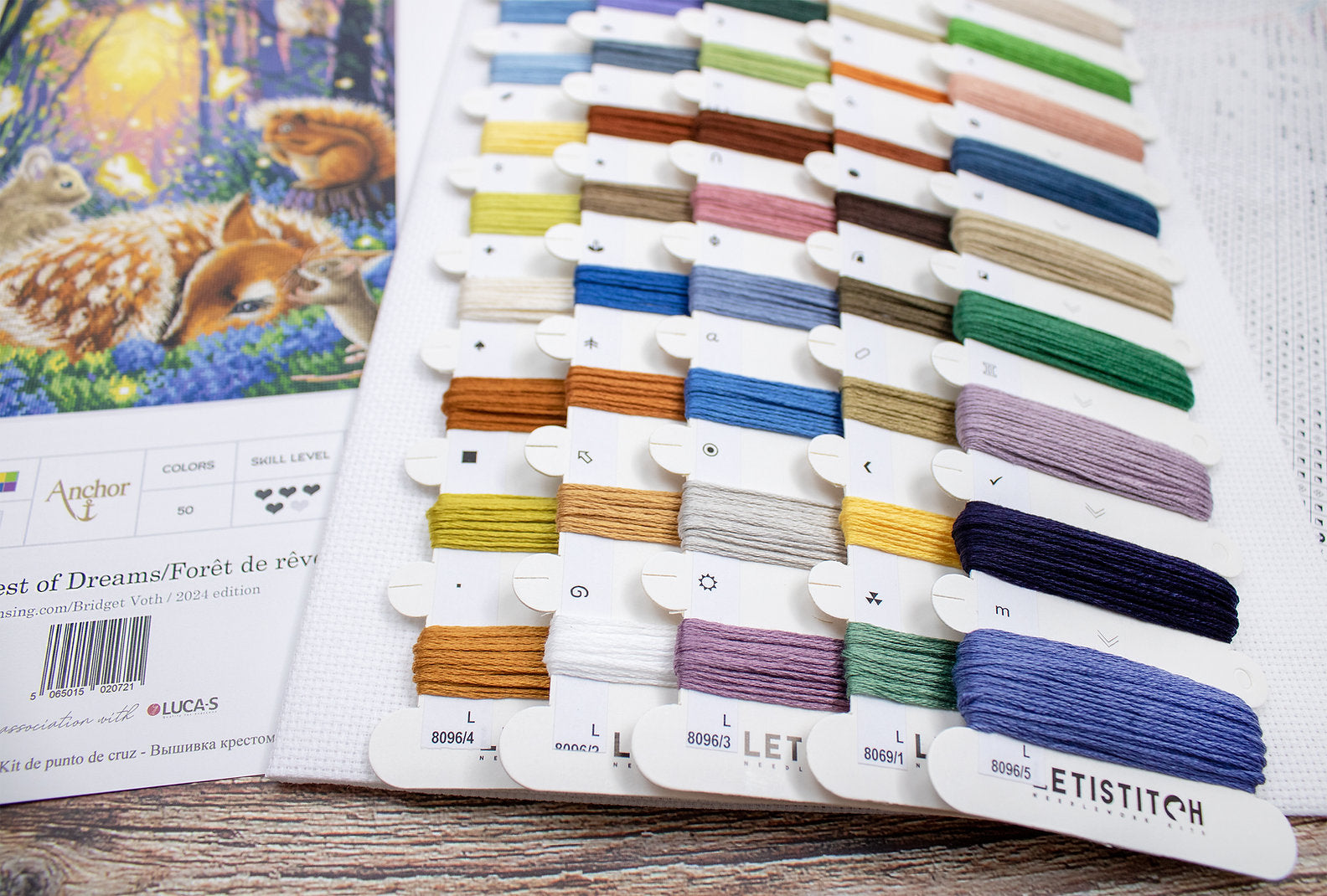 Kit de Punto de Cruz Letistitch L8096 "Bosque de Sueños"