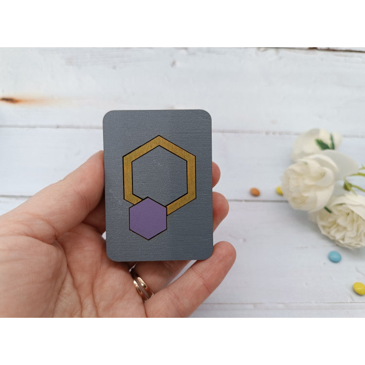 Wooden Needle Case with Purple Hexagon KF056/105