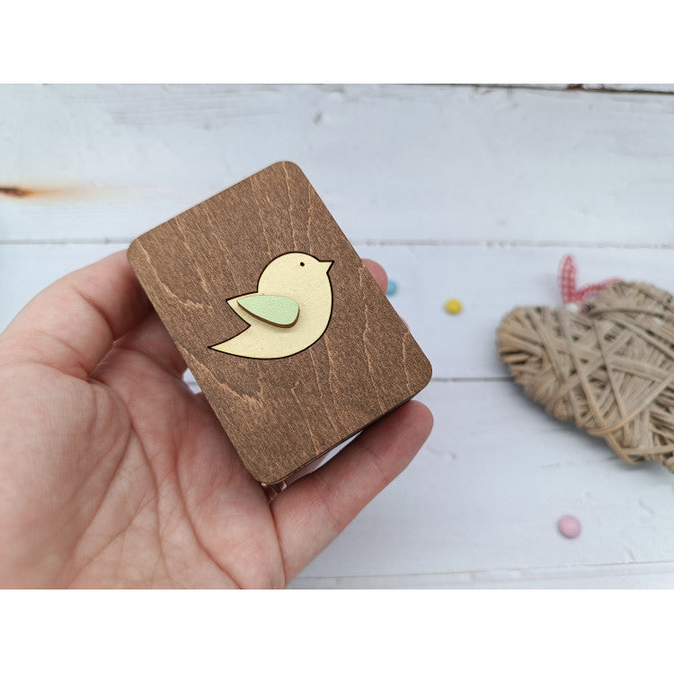 Wooden Box with Little Bird Design KF057/33 by Wizardi