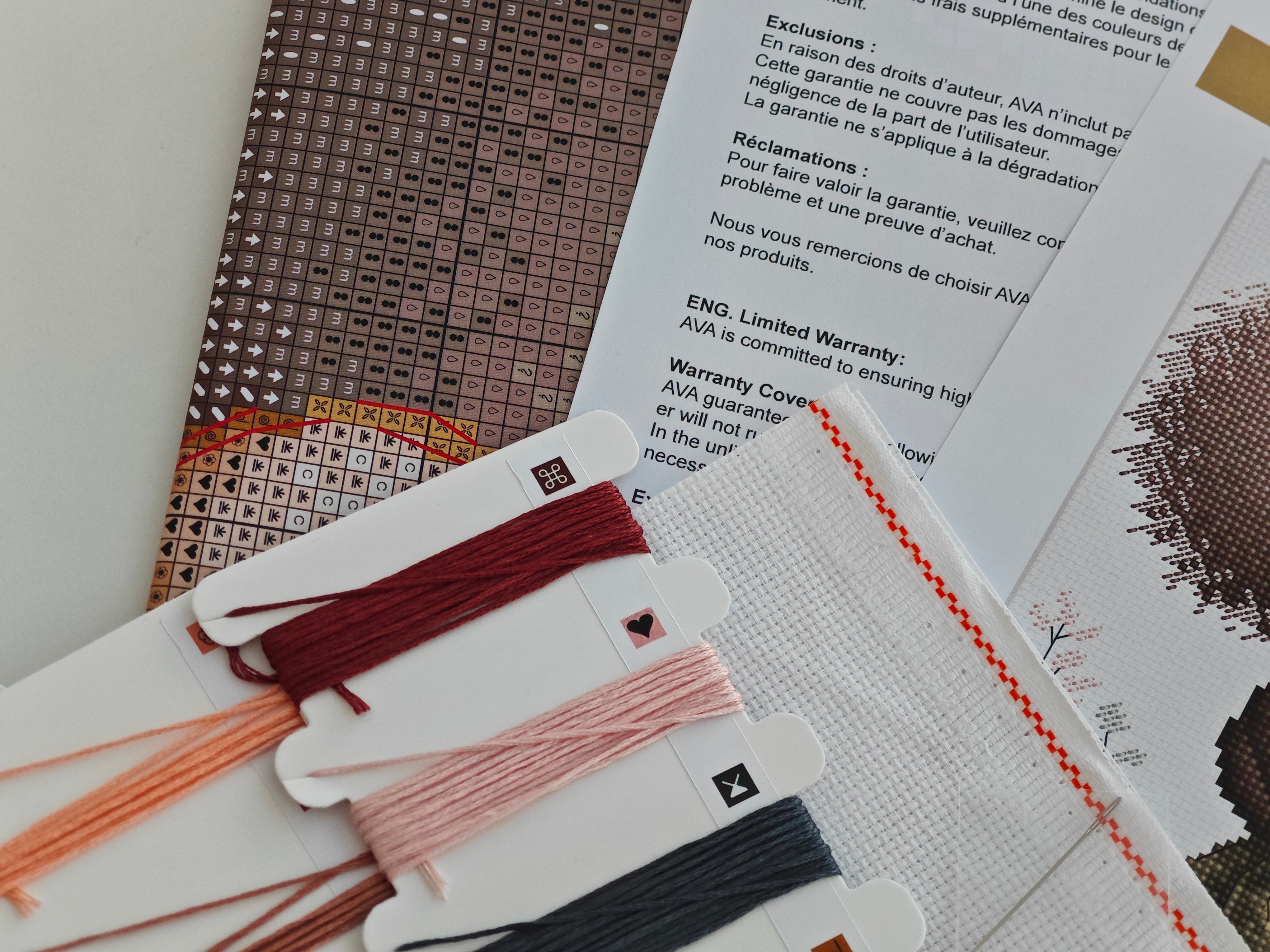 Kit de Punto de Cruz AVA – Ratón de Cuento de Otoño (P012)