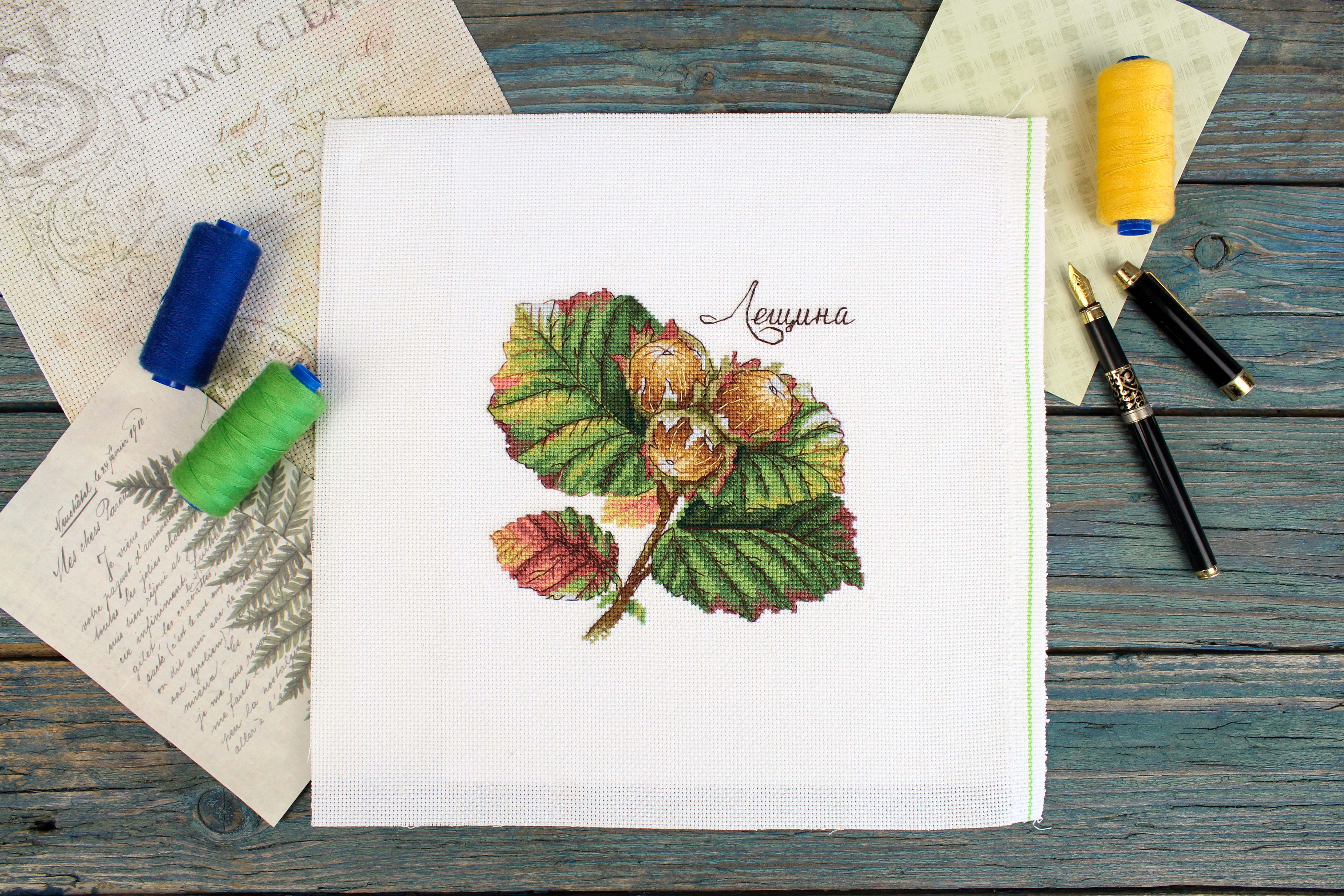 Kit de Punto de Cruz "Gifts of Nature.Hazel" MP Studia SNV-912