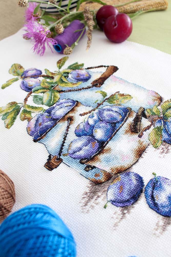 Kit de punto de cruz "Garden Plums" SNV-877 MP Studia