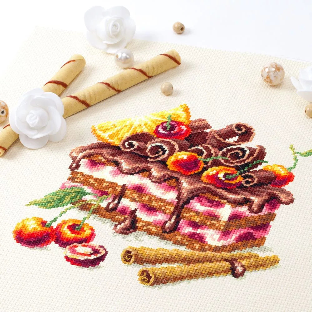120-072 Pastel de Cereza. Kit de Punto de Cruz Magic Needle