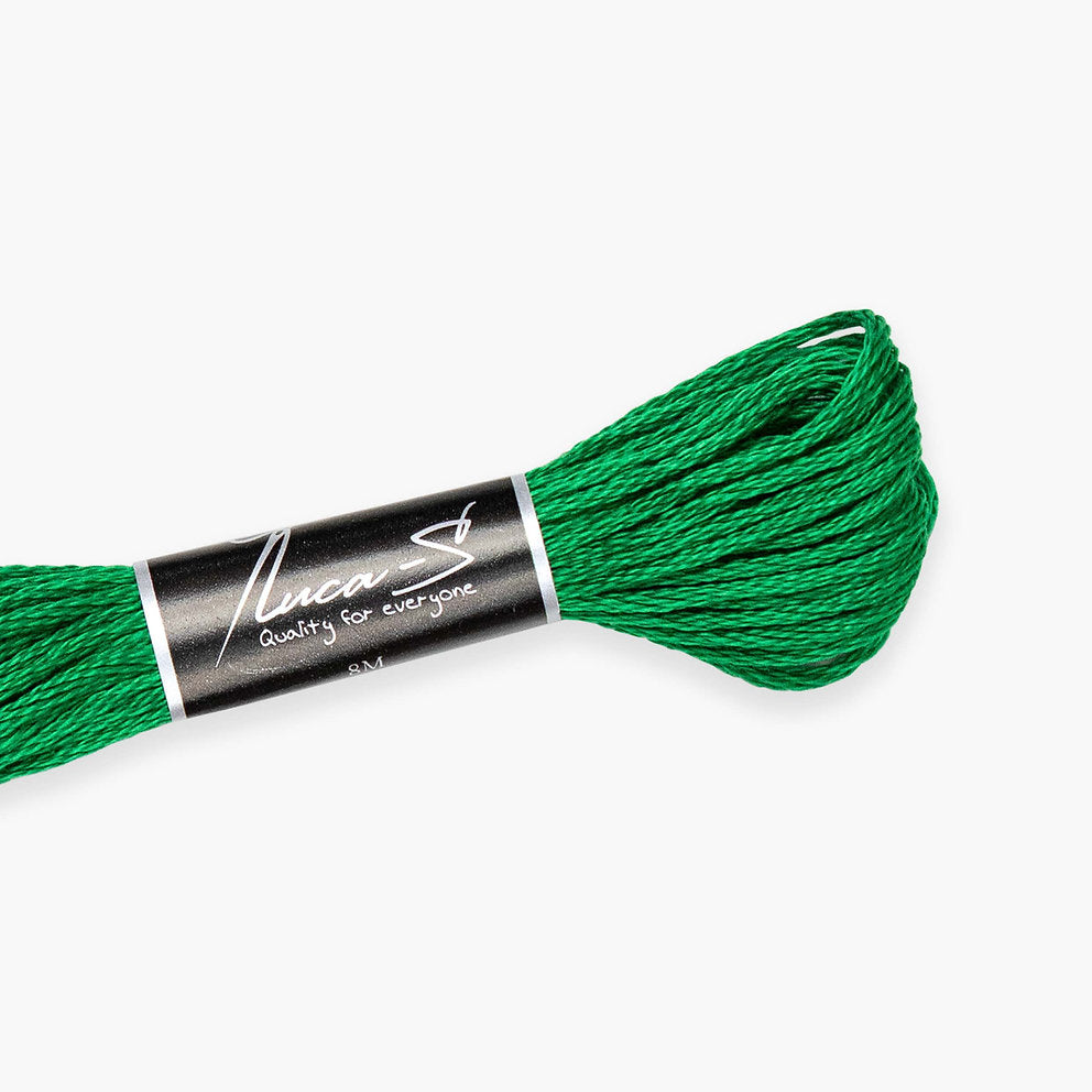 244 Hilos Mouliné para Bordar Luca-S