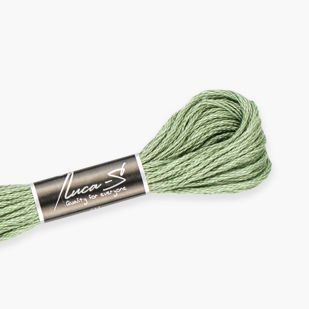 270 Hilos Mouliné para Bordar Luca-S
