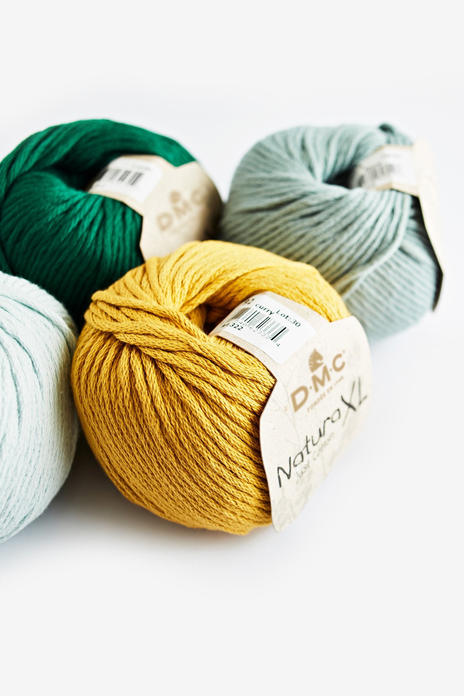 DMC Natura XL - The thick and elegant cotton yarn