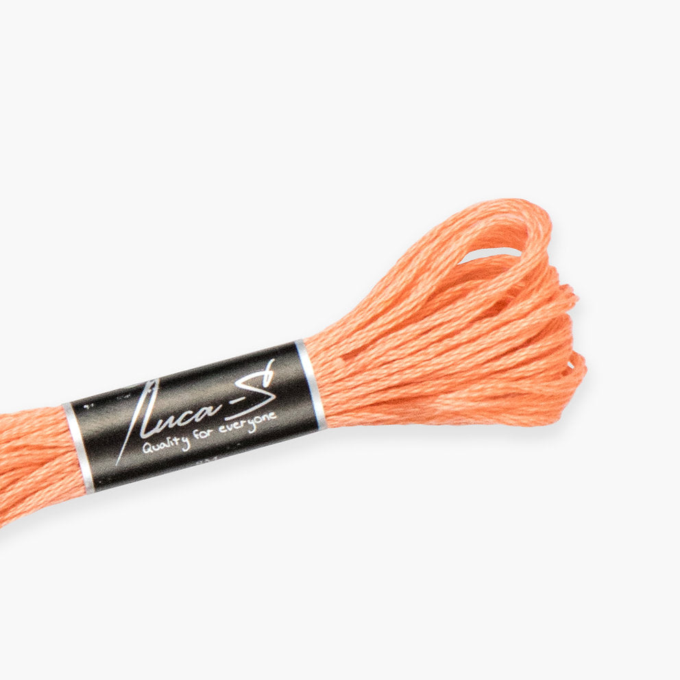 385 Hilos Mouliné para Bordar Luca-S