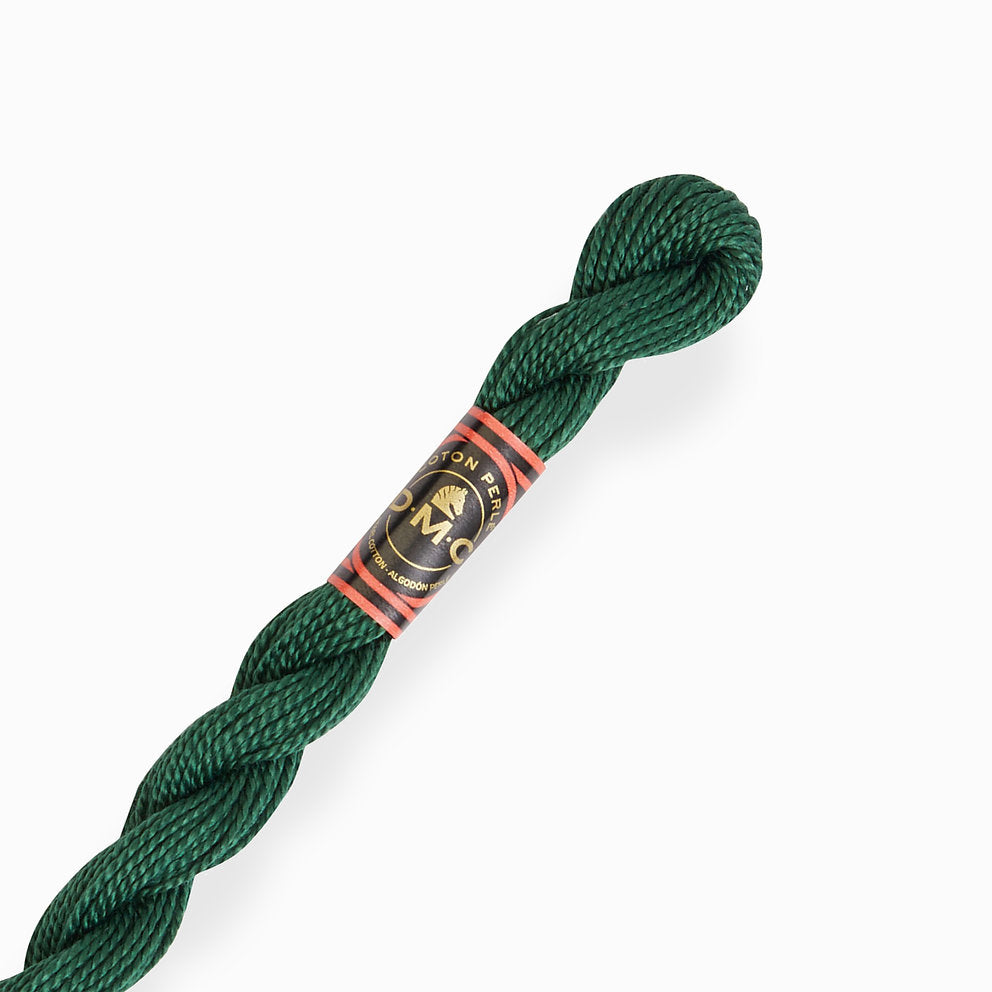 0319 Knäuel aus Perlbaumwolle, mittlere DMC-Stärke 5: Volumen und Relief für Stickereien