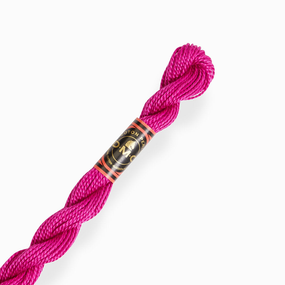 0718 Knäuel aus Perlbaumwolle, mittlere DMC-Stärke 5: Volumen und Relief für Stickereien