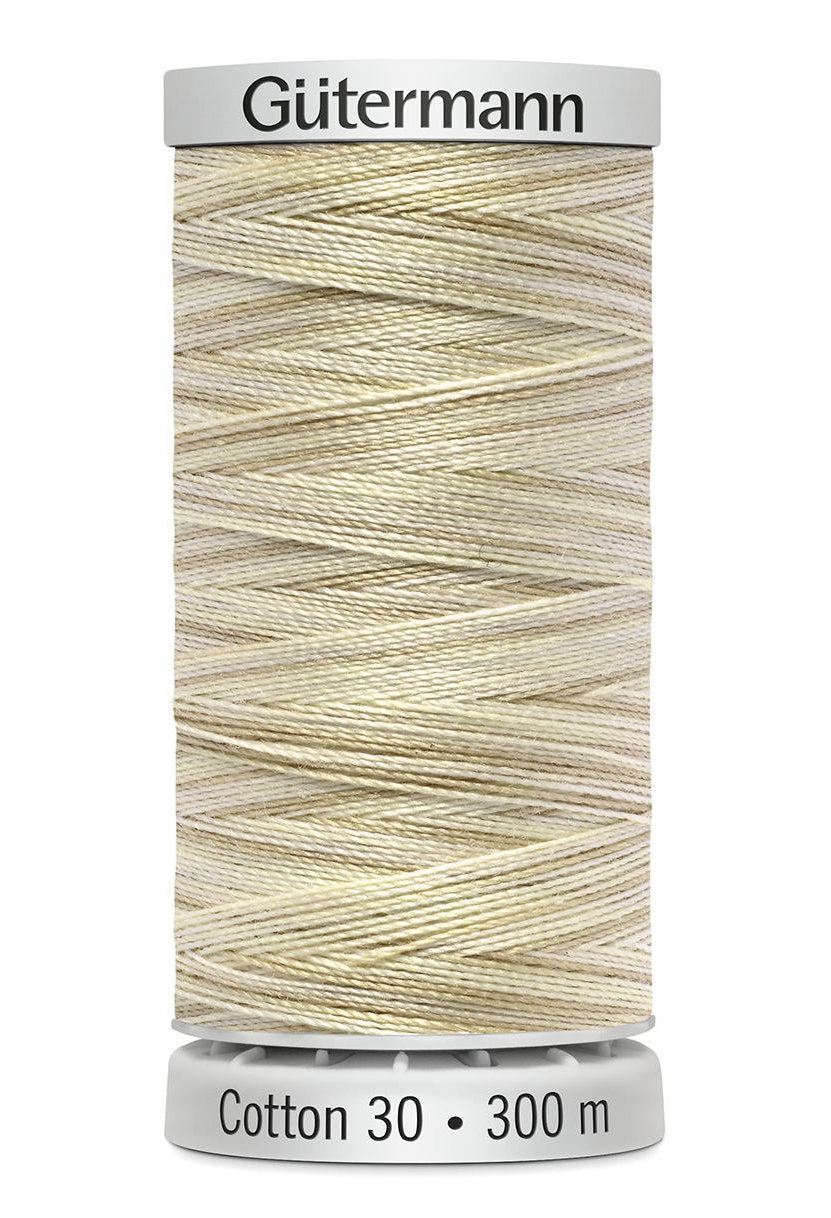 4001 Threads Gütermann Cotton. Ideal for Machine Embroidery - Thickness 30 / 300 m