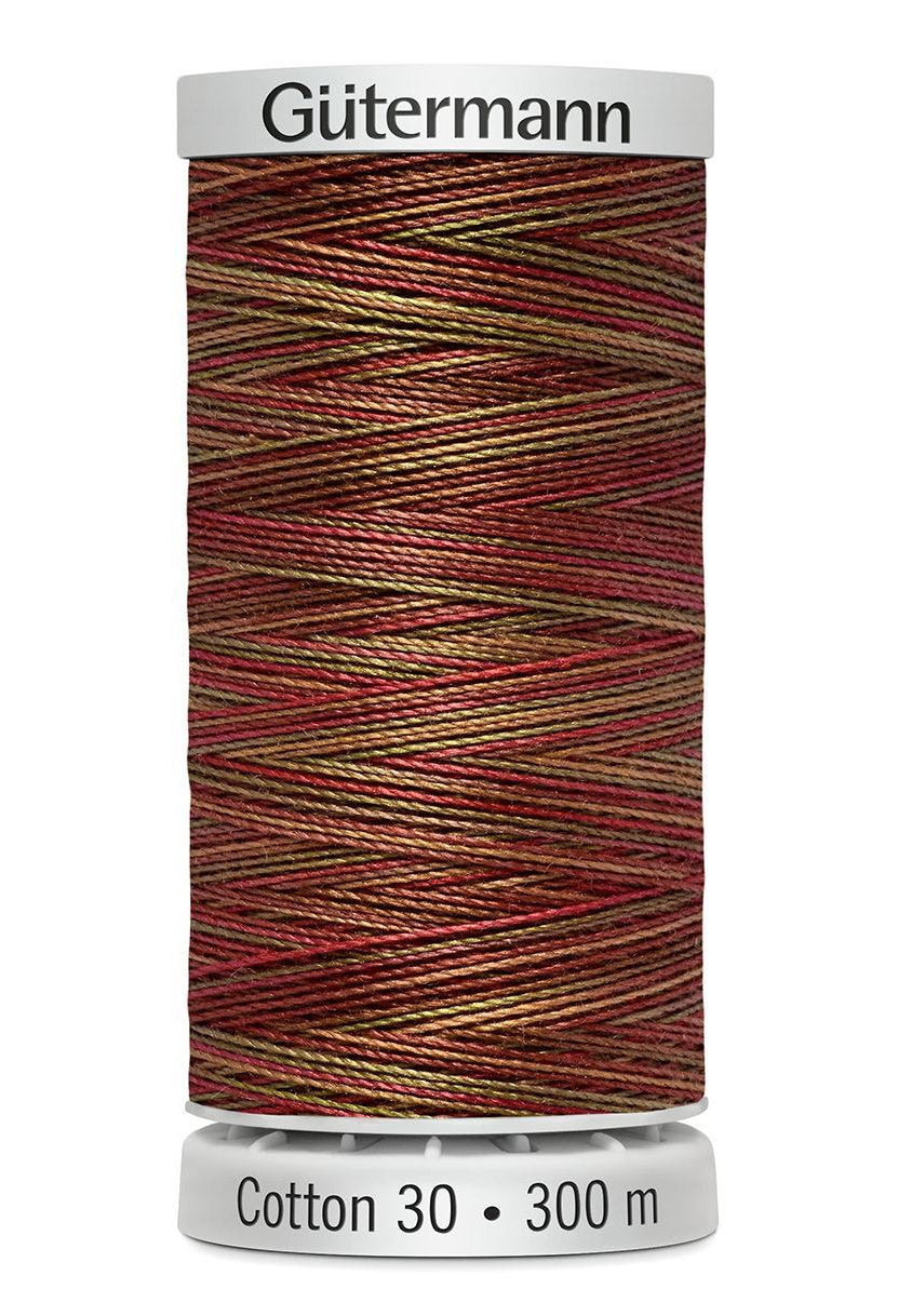 4010 Gütermann Cotton Threads. Ideal for Machine Embroidery - Thickness 30 / 300 m