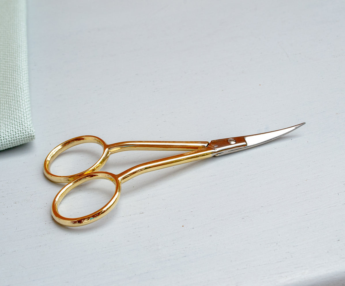 9478 Double Curve Scissors Embroidery Scissors & Cutting embroidery  Supplies by Madeira