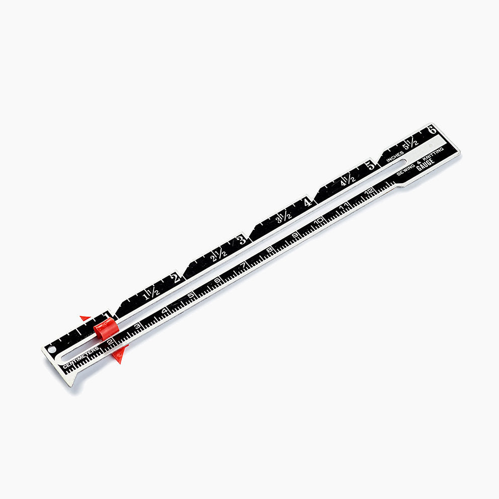 Guía de costura para máquina de coser Prym 611738 - Accesorio práctico para marcar costuras y ojales en la máquina de coser
