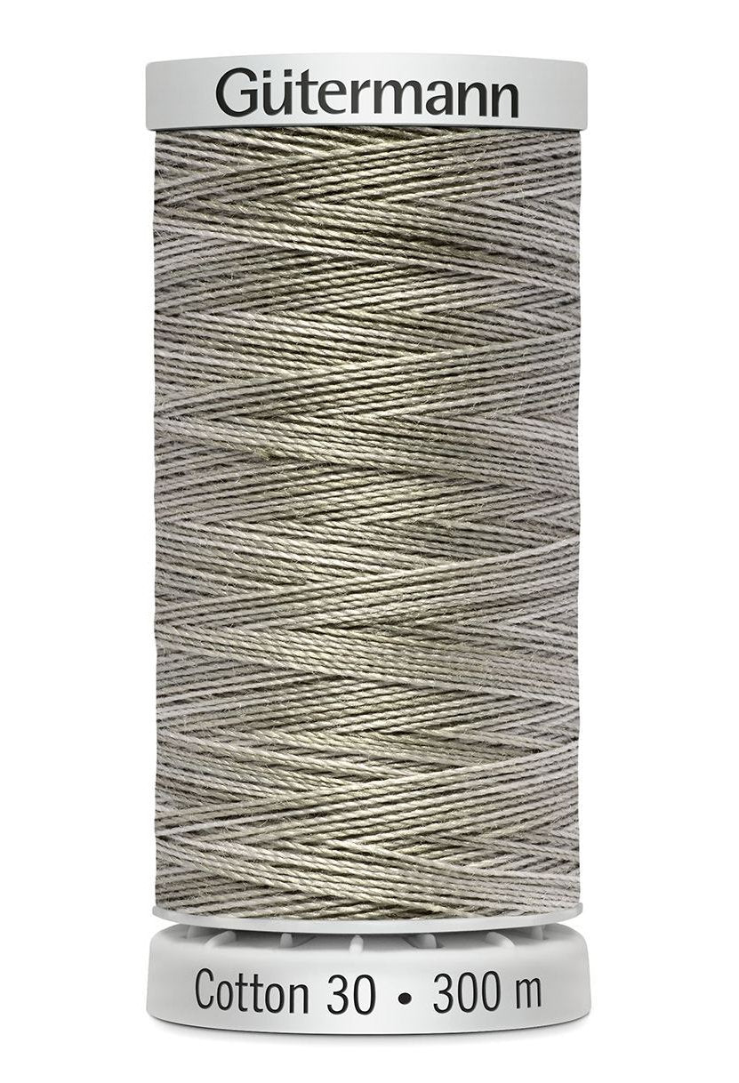 4027 Threads Gütermann Cotton. Ideal for Machine Embroidery - Thickness 30 / 300 m