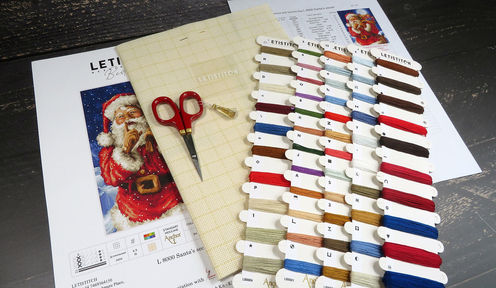 Kreuzstich-Kit. L8000 Das Geheimnis des Weihnachtsmanns - LETISTITCH
