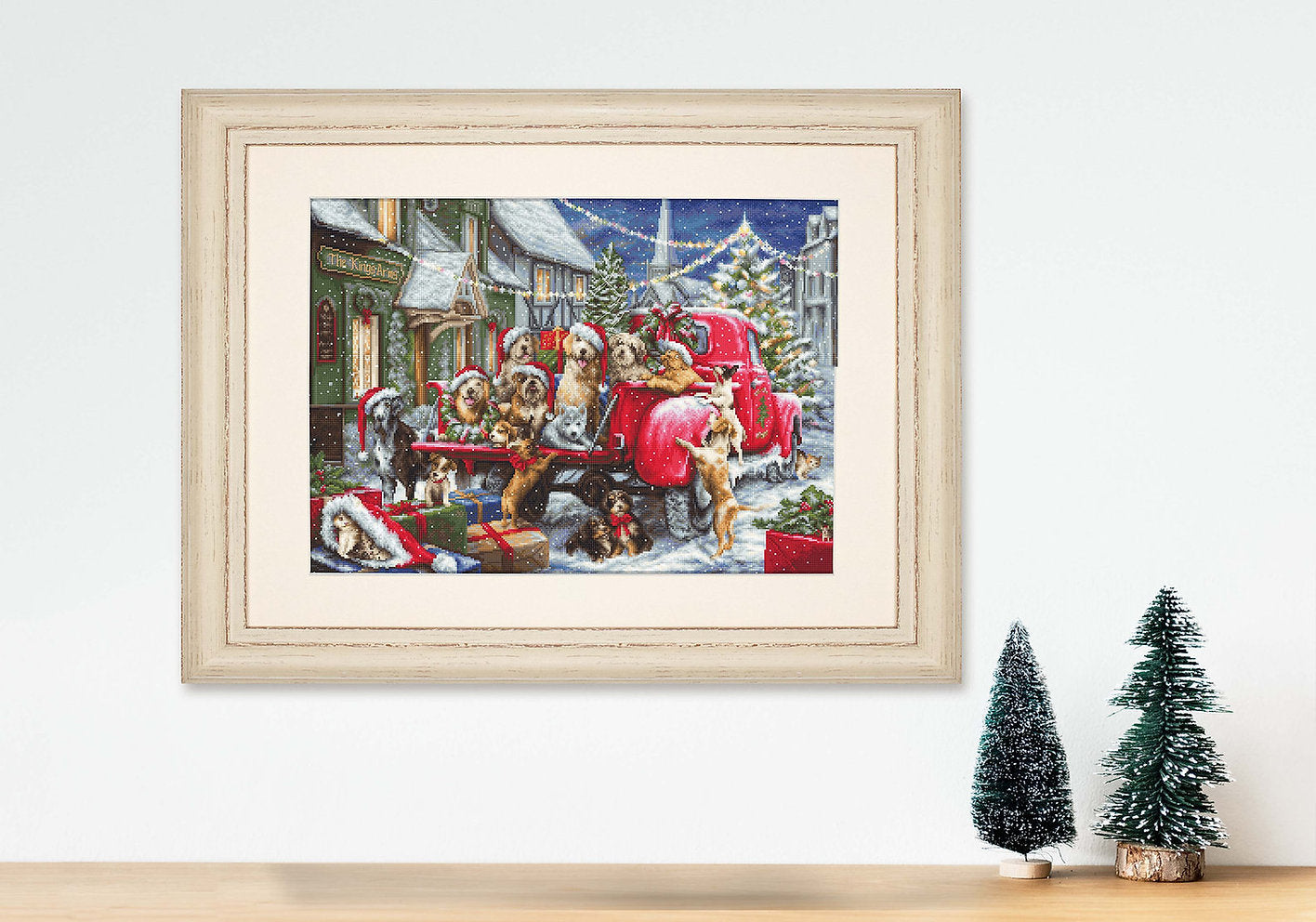 Cross Stitch Kit Puppy Christmas B2414 - Complete Kit by Luca-S in the GOLD Collection