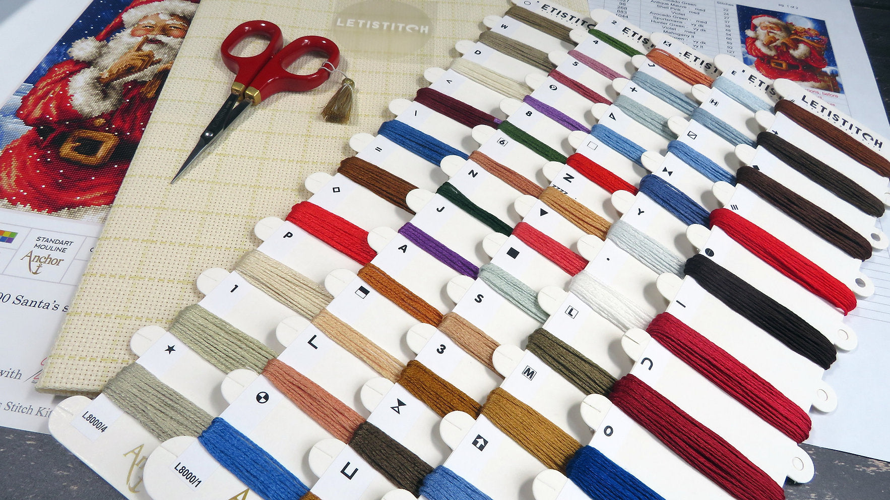 Kreuzstich-Kit. L8000 Das Geheimnis des Weihnachtsmanns - LETISTITCH