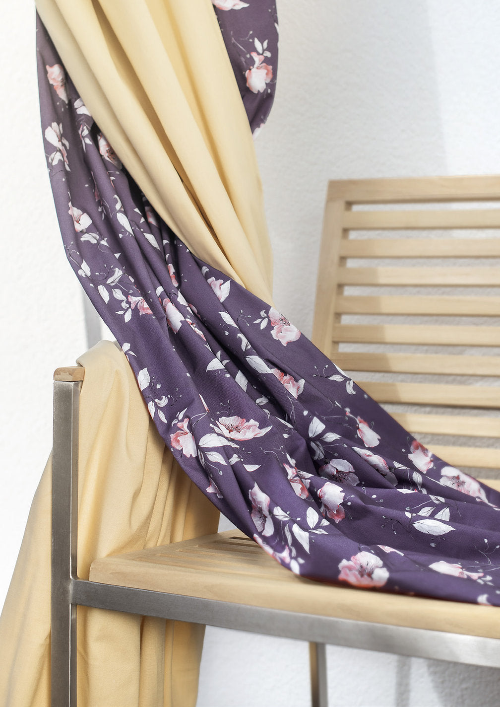 Gütermann BRIGHT SIDE Ring a Roses 100 % Baumwollstoff zum Nähen 647805/440