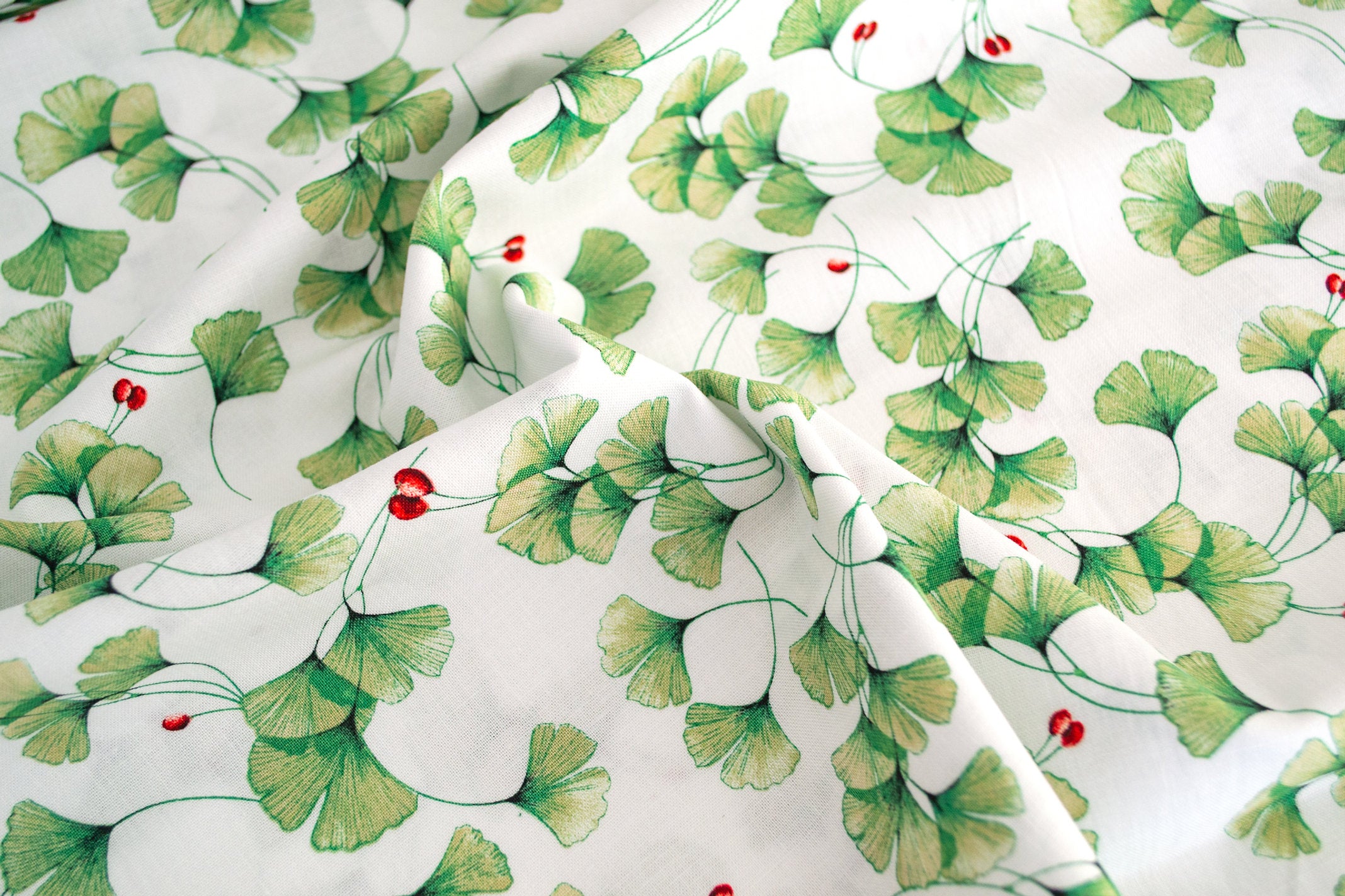 Gütermann Premium Collection BRILLIANT 100% Cotton - Autumn and Winter 647796/800