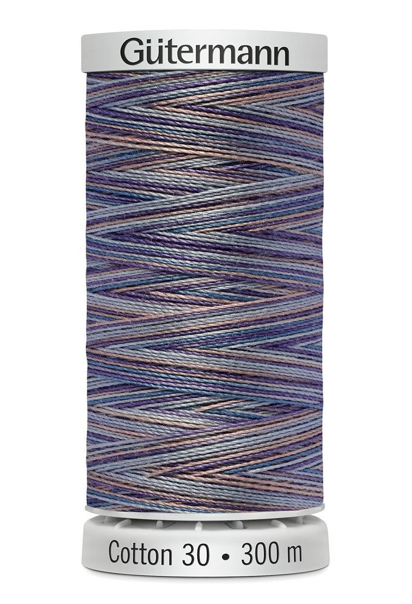 4031 Gütermann Cotton Threads. Ideal for Machine Embroidery - Thickness 30 / 300 m