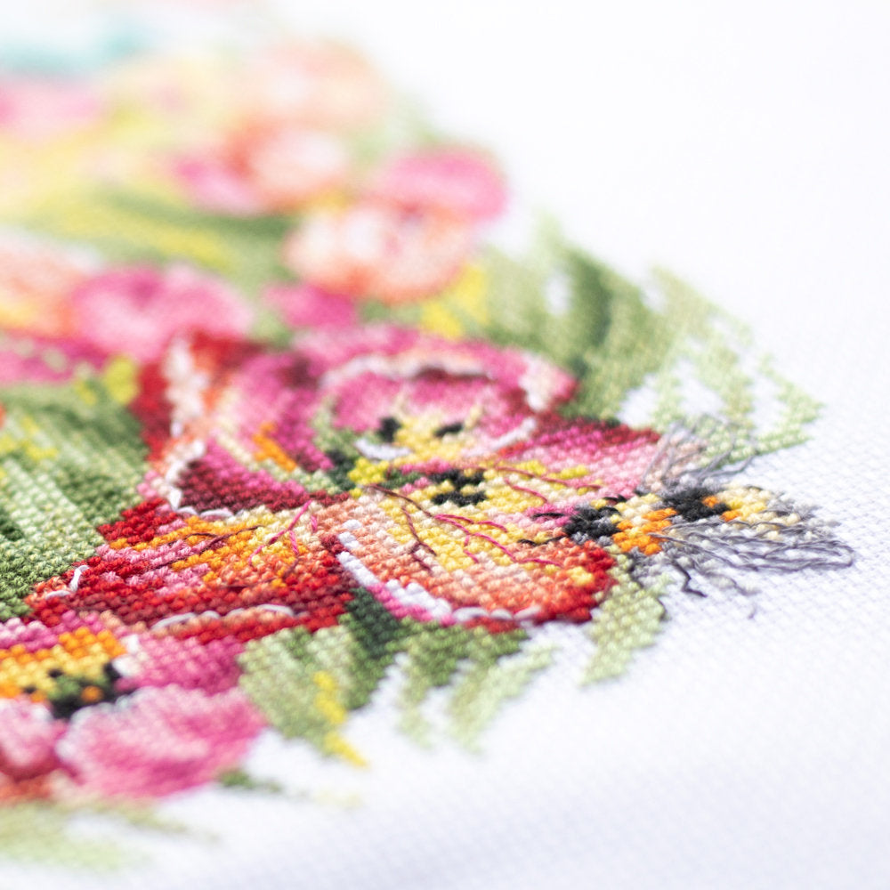 Kit de Punto de Cruz 210-350 Flores Silvestres de la Costa. Magic Needl