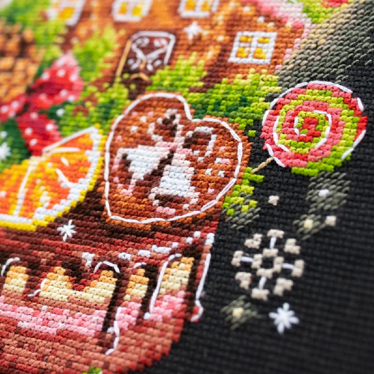 Cross Stitch Kit "Christmas Sweets" Magic Needle 540-673
