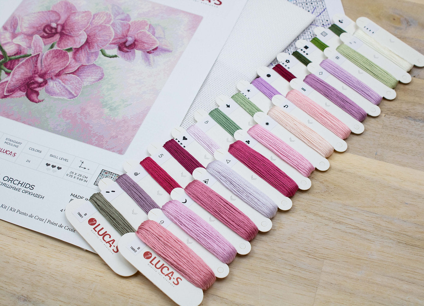 Kit de Punto de Cruz. Orquídeas Elegantes - B7009 Luca-S